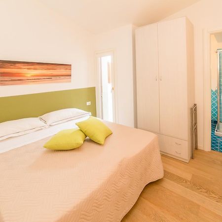 Residenze Dei Fiori Porto Rotondo Exterior foto