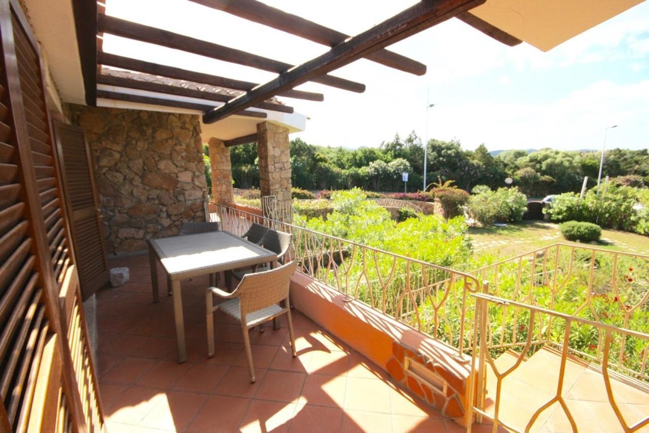 Residenze Dei Fiori Porto Rotondo Quarto foto