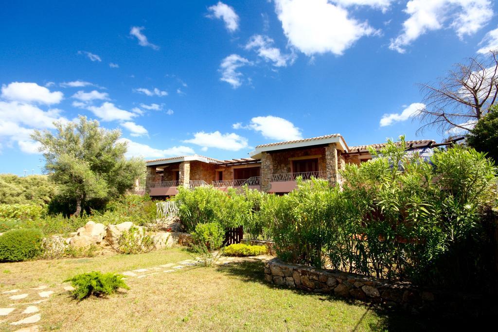 Residenze Dei Fiori Porto Rotondo Exterior foto