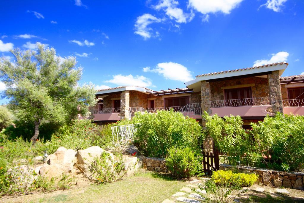 Residenze Dei Fiori Porto Rotondo Exterior foto
