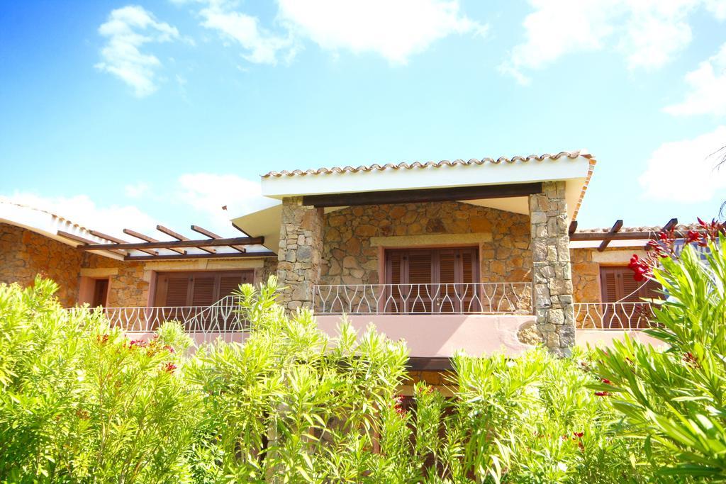 Residenze Dei Fiori Porto Rotondo Exterior foto