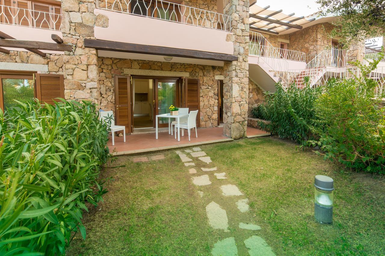 Residenze Dei Fiori Porto Rotondo Exterior foto
